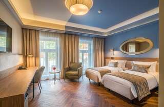Отель Hotel Vilnia Вильнюс Улучшенный двухместный номер с 1 кроватью или 2 отдельными кроватями-3